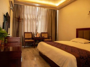 Laiba Express Hotel