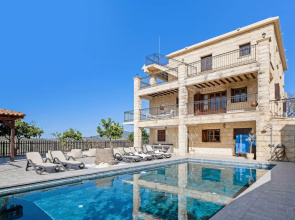 Sanders View - Dreamy 7-bdr Villa With Pool