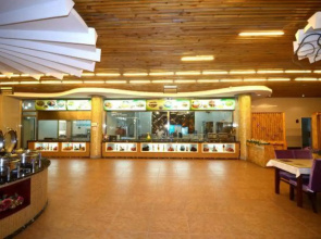 Jintai Hot Spring Hotel (Xiong'an New Area Anxin Branch)