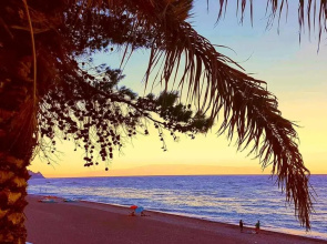 Taormina Mare Apartments,Suites & Beachclub