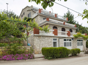 Apartments Drazen