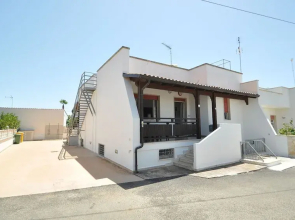 Villa Romano 9 Guests Torre Suda