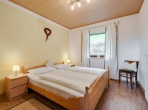 Idyllisches Ferienhaus mit Wald in der Nahe