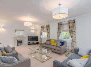 Jubilee Mansions 5* Retreat