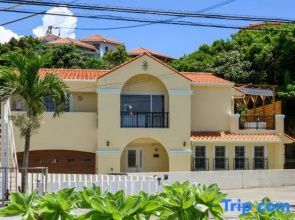 Ren Okinawa Onna-son Ocean Front