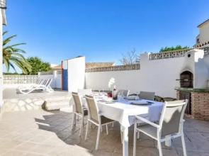 Villas Guzman - Erita
