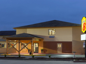 Super 8 by Wyndham Richmond
