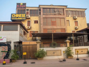 Ai-Royal Hotel & Suites