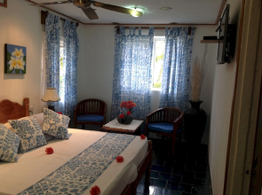 Sea View Lodge