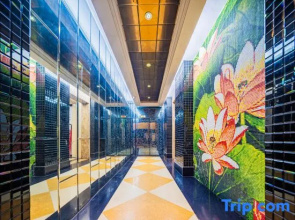 Tiancheng Business Hotel (Pingxiang College)