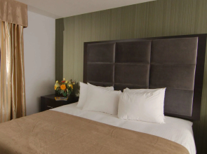 Paradise Inn and Suites - Redwater