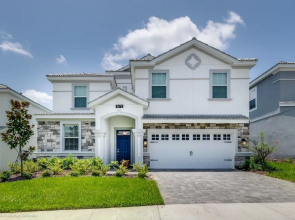 H1672brand new Amazing 8 Bedroom 5 Bathroom Resort