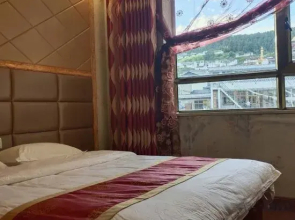 Luqu Langchuan Hotel