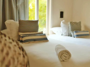 Éden Guest House
