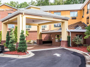 Comfort Suites Morrow - Atlanta South