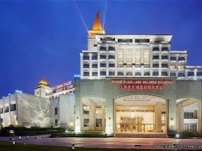 Crowne Plaza Lake Malaren