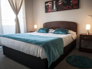 Acero Apartment