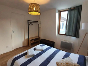 Vue sur les toits, 35m2 hyper centre Honfleur