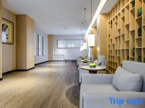 Xingyun Elegant Restaurant (Datong University Branch)