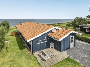 "Elfi" - 30m from the sea in Funen