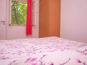 Apartment Postira Meri