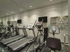 Night Hotel Broadway