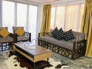 Safari Hotel And Villas