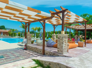 Azur Hotel