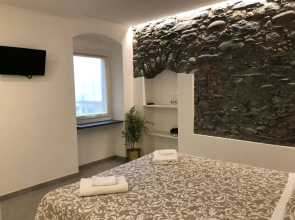 “White House “ in the center city (Manarola)5terre