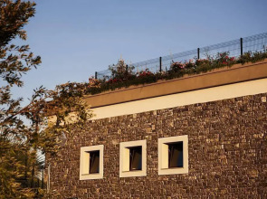 Merumalia Wine Resort