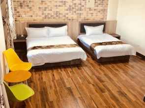 Kim-Sharp Homestay