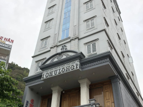 Chu Long Hotel