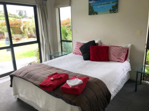 Silverdale Garden Stay