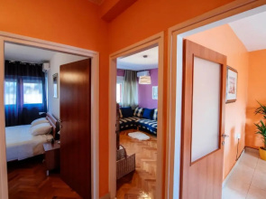 Marina Bay Apartment