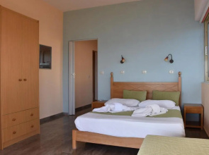 Thalassa House Apartments