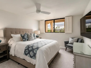 Polo Beach 703 - Romvari Realty