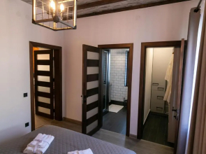 Morshyn Avenue Apartment