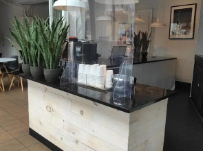 Confederation Place - Hotel