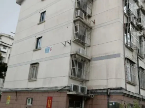Putuoshan Ciyunxuan Station Apartment