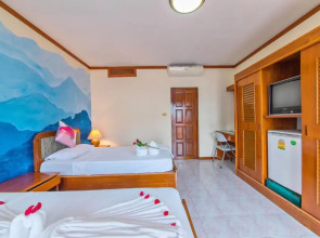 Panda Hotel（Patong Beach）