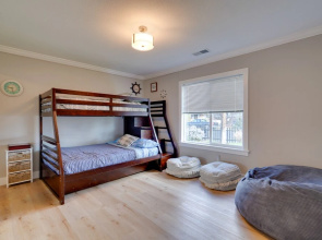 Sun-soaked Livermore Gem With Patio & Fire Pit!