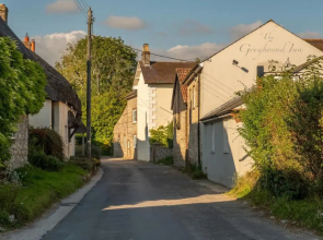Coombe Cottage