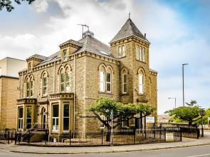 Stay Suites Huddersfield
