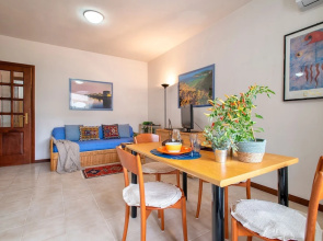 Sardinia RE - Lilium Central Flat