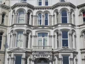 Halvard Hotel