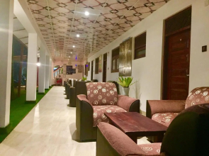 Thisara Guest House