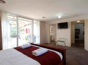 Moonah Amy Cottage Apartments