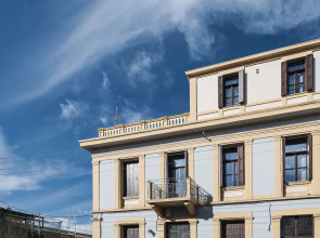 Bouquet Luxury Rooms