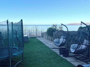 Stunning Sea View Blue Haven in Penmaenmawr