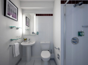 Leonardo Hotel Brighton